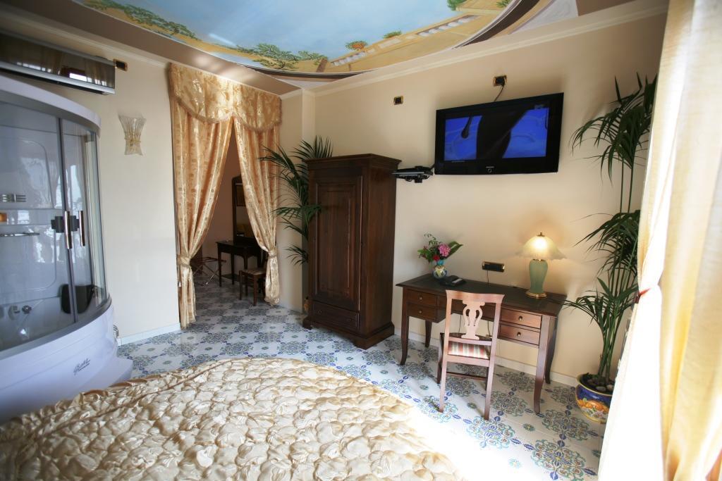 Hotel Sottovento Sant'Egidio del Monte Albino Eksteriør bilde