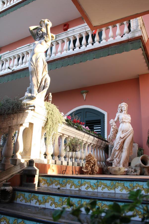 Hotel Sottovento Sant'Egidio del Monte Albino Eksteriør bilde