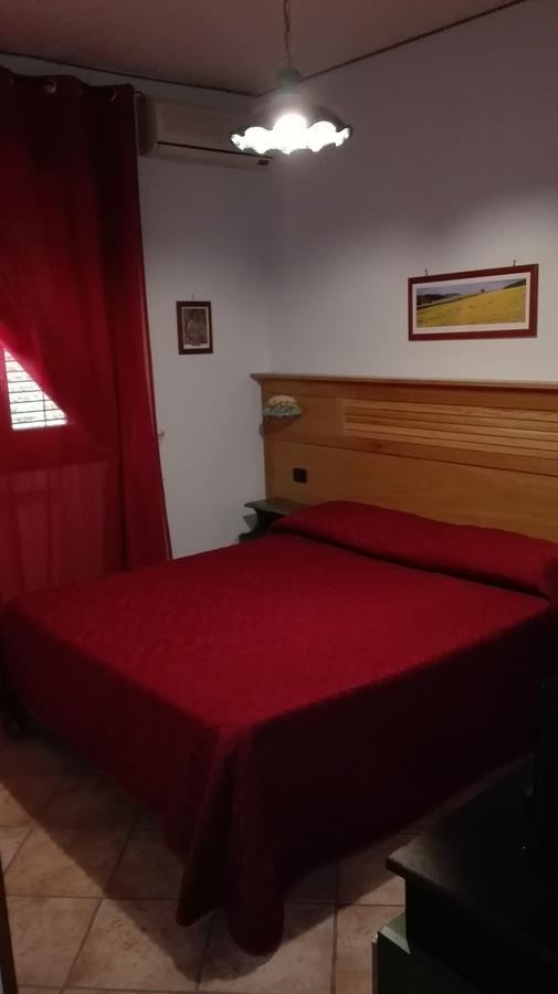 Hotel Sottovento Sant'Egidio del Monte Albino Eksteriør bilde