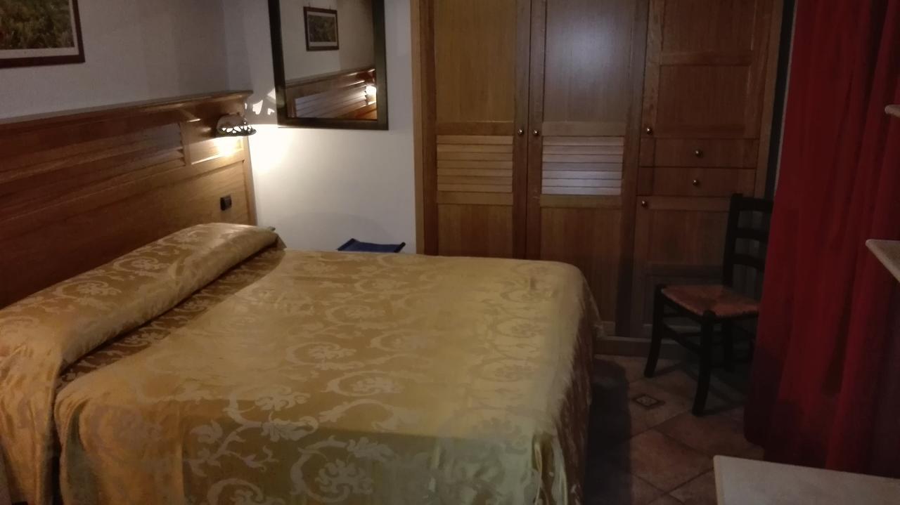 Hotel Sottovento Sant'Egidio del Monte Albino Eksteriør bilde